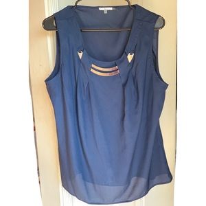 MILANO:Navy blue blouse.